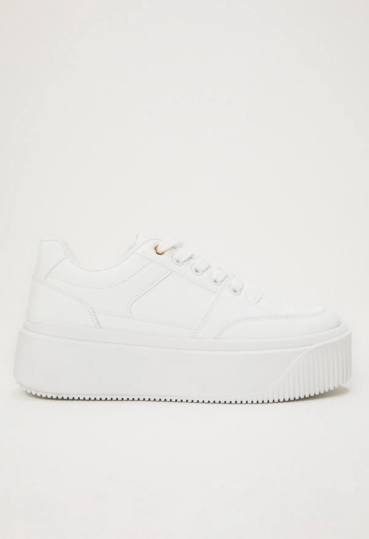 Sneakersy na wysokiej podeszwie