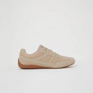 Sneakersy z połączenia materiałów