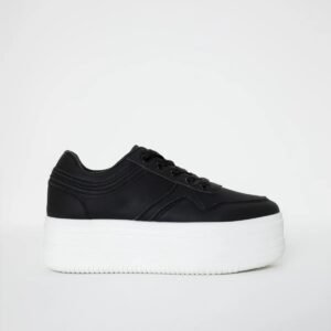 Sneakersy na grubej podeszwie