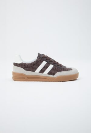 Sneakersy z efektem siatki