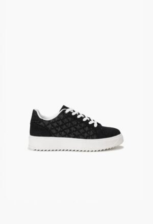 Tenisówki denim z efektem destroyer i akcentami