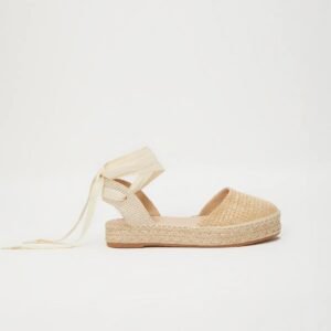 Espadryle z tkaniny o splocie koszykowym